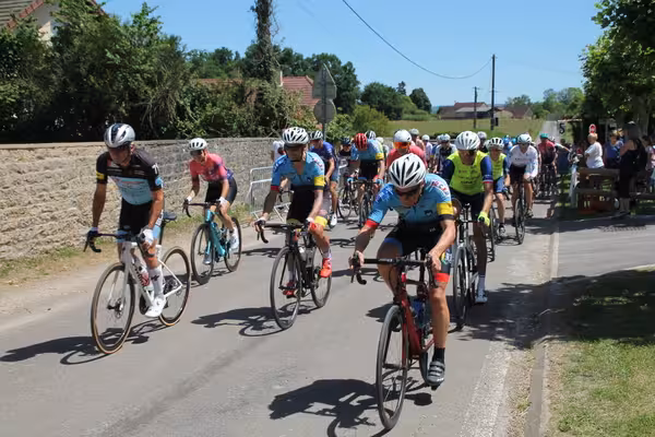 Photo 1 — cyclisme — Larnaud — 2026